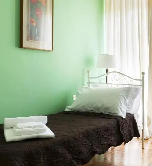 バス共有のスタンダードルーム, Rooms Villa Bergamo Airport
