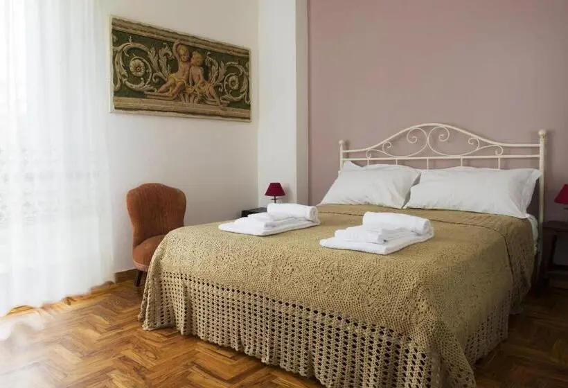 スタンダードトリプルルームの外観-バスルーム, Rooms Villa Bergamo Airport