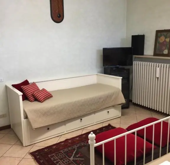 スタンダード４人部屋, Rooms Villa Bergamo Airport