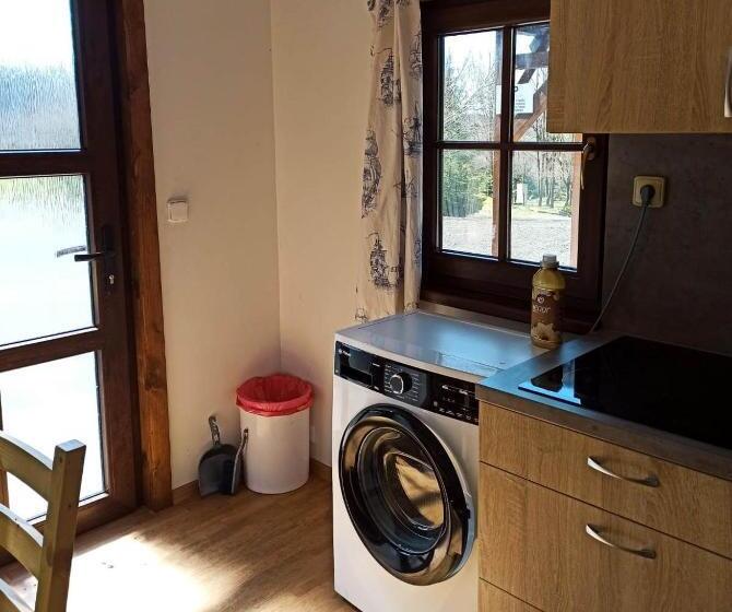 标准三人间, Pensiony A Ubytování V Kempu Indiana