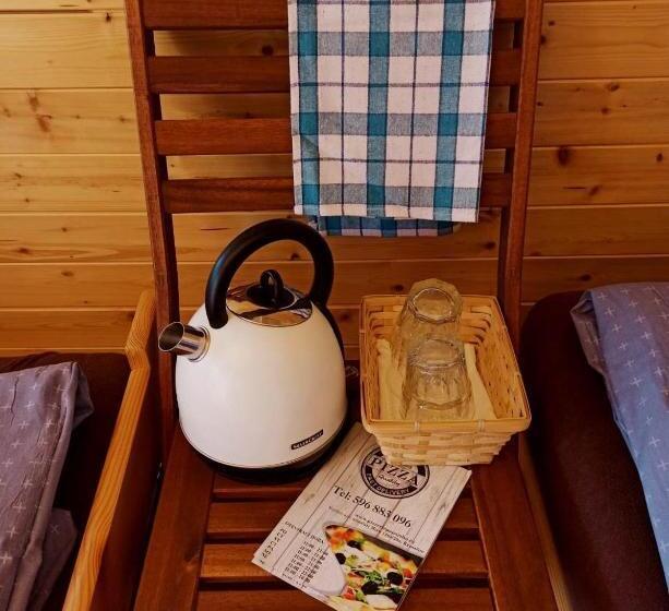 带阳台标准四人间, Pensiony A Ubytování V Kempu Indiana