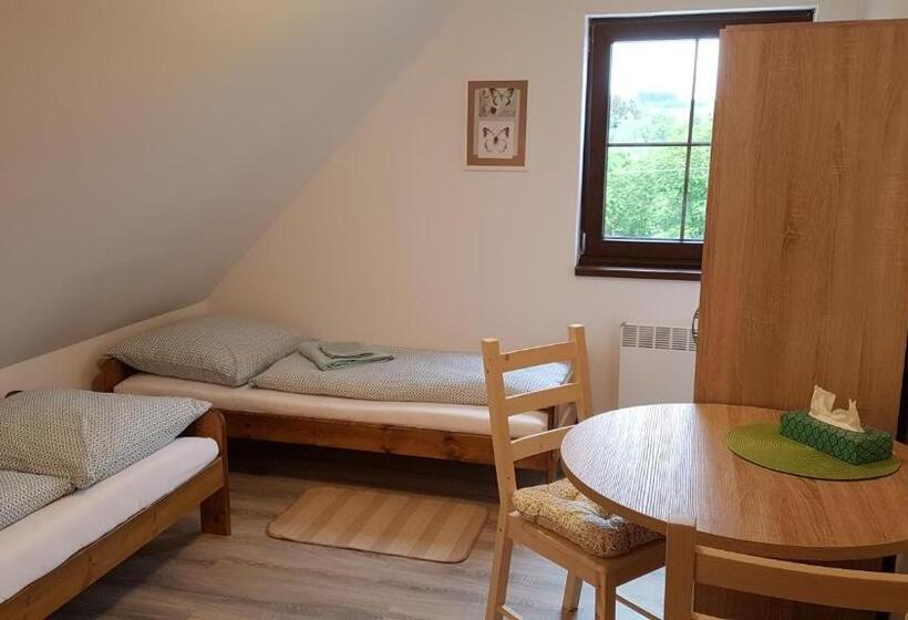 带2个卧室的公寓, Pensiony A Ubytování V Kempu Indiana