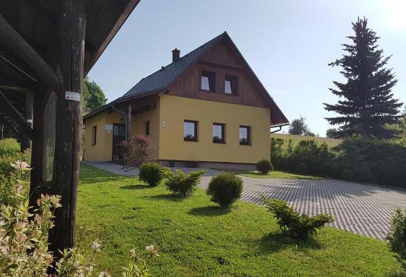 带1个卧室的公寓, Pensiony A Ubytování V Kempu Indiana