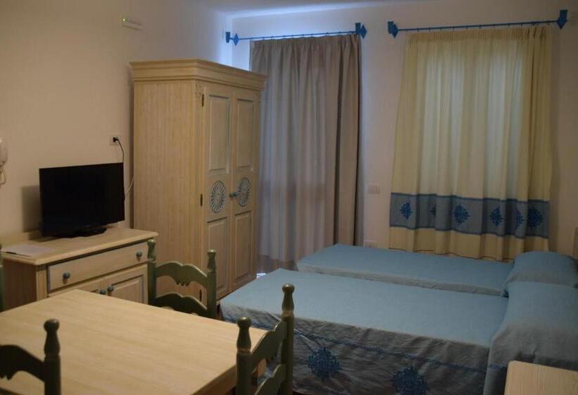 סטודיו סטנדרט עם מרפסת, Residence Leonardo Da Vinci