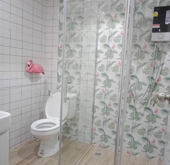 家庭工作室, สังขละวิลเลจรีสอร์ท