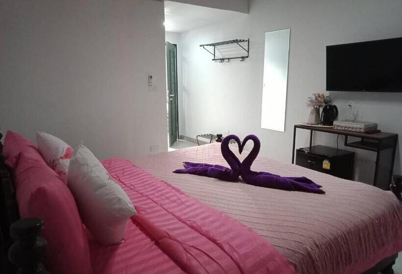 家庭工作室, สังขละวิลเลจรีสอร์ท