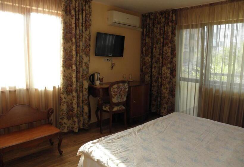 트리플 클래식 룸, комплекс куклите