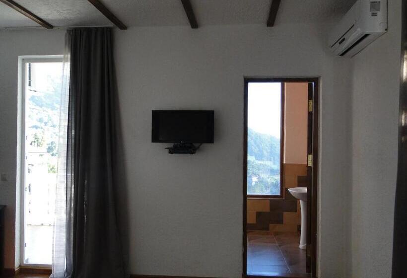 חדר סטנדרט, Livada