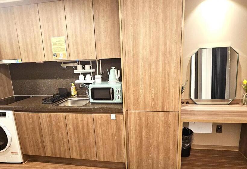 اتاق لوکس, Raviens라비앙즈