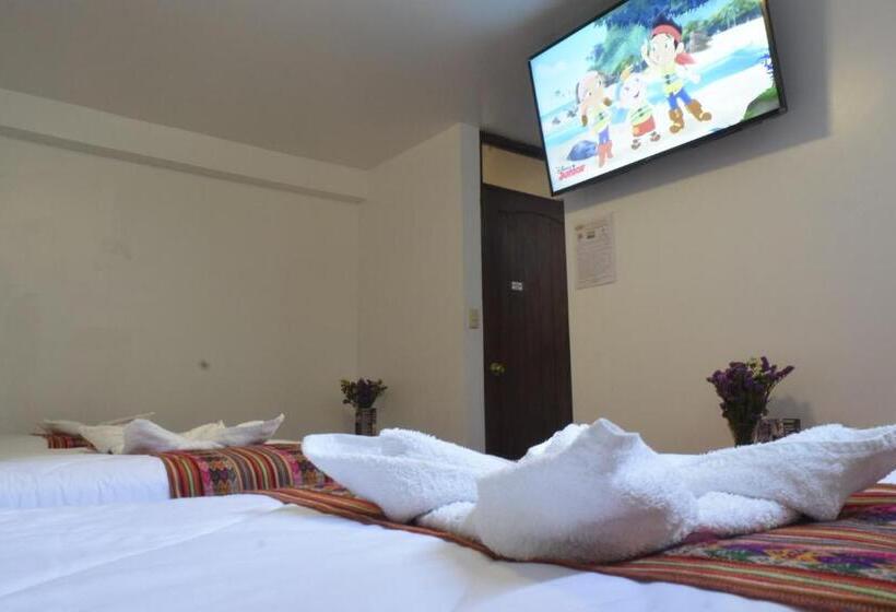 חדר סטנדרט לשלושה, Valle Dorado