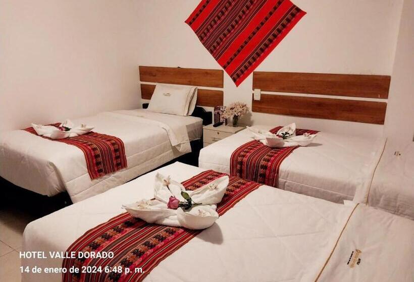 חדר סטנדרט לשלושה, Valle Dorado