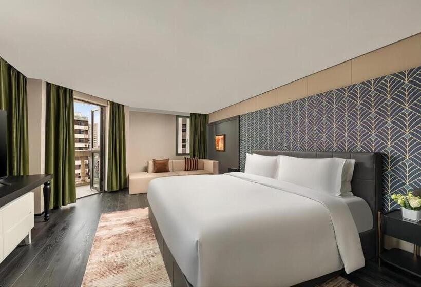 Suite Superior con Balcón, Jinglai Bushe Hotel Bund Nanjing West Road Shanghai