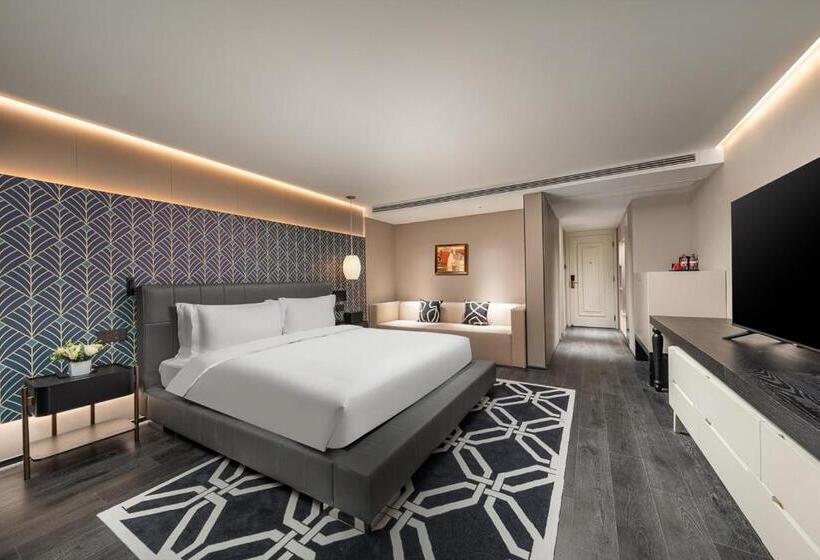 Club Room King Bed, Jinglai Bushe Hotel Bund Nanjing West Road Shanghai