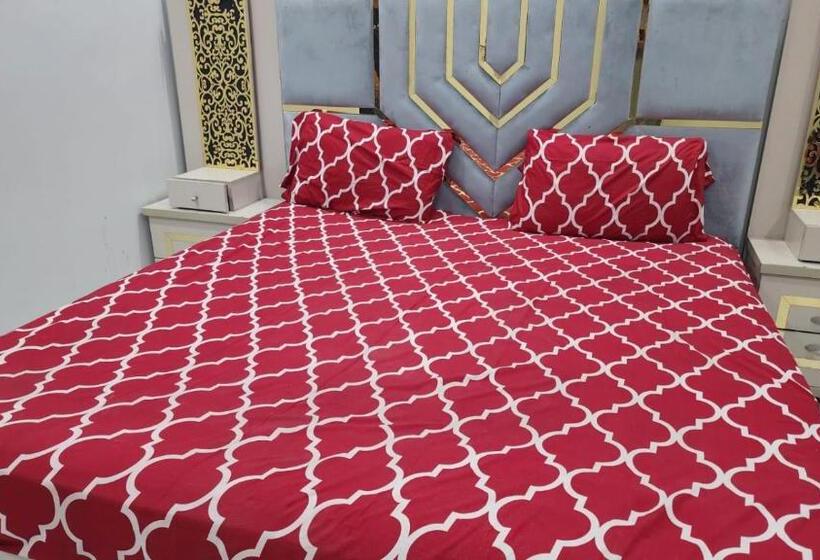 اتاق لوکس یک تخته, Karachi Gulshan Guest House