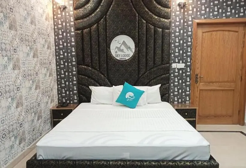 اتاق لوکس با بالکن, Sky Lodge Exective
