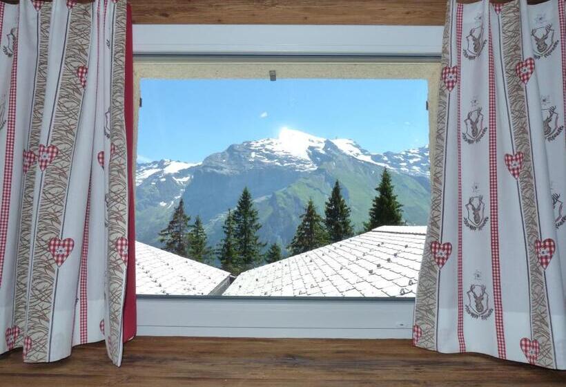 غرفة قياسية رباعية, Berglodge Ristis