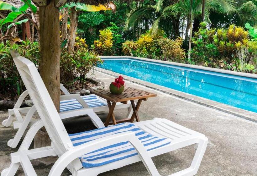 اتاق لوکس با چشمانداز دریا, Bluff Beach Retreat