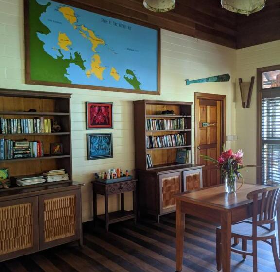 ویلای 1 خوابه با چشمانداز دریا, Bluff Beach Retreat