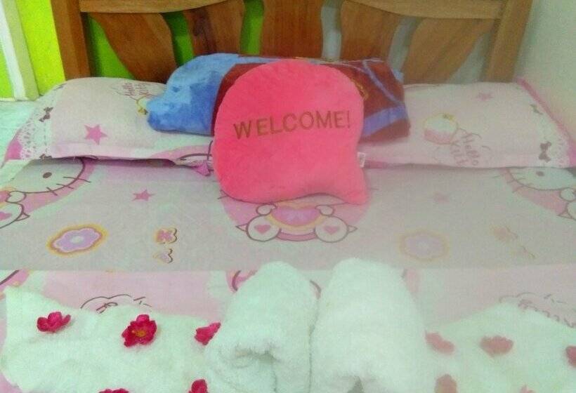 اتاق اکونومی, Casaoro Homestay