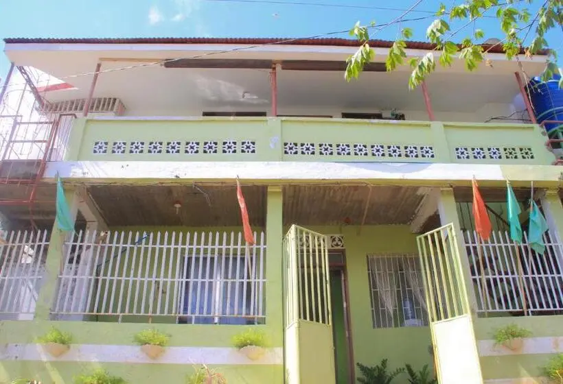 エコノミールーム, Casaoro Homestay