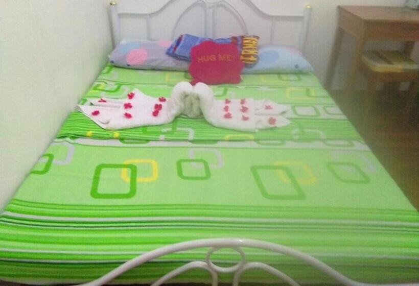 اتاق خانوادگی, Casaoro Homestay