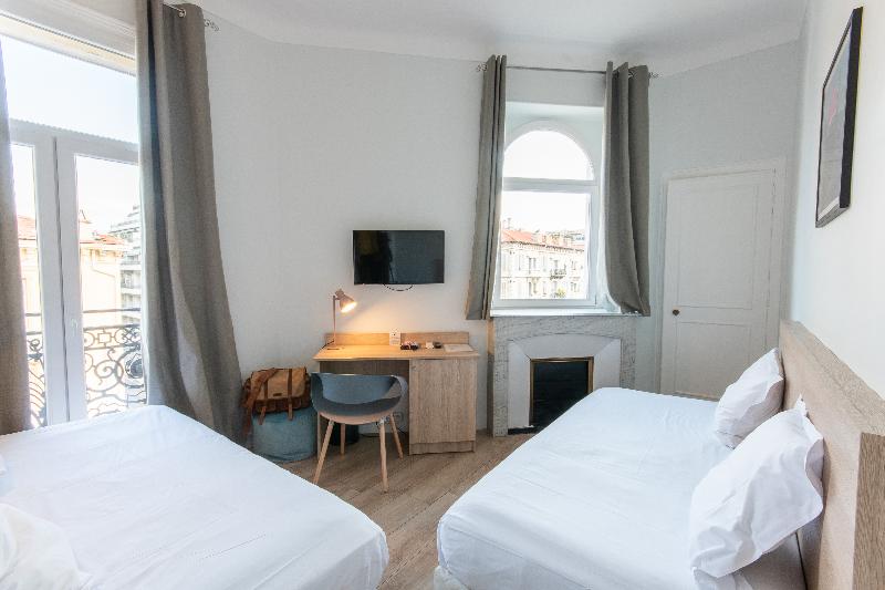 اتاق خانوادگی, Casaoro Homestay