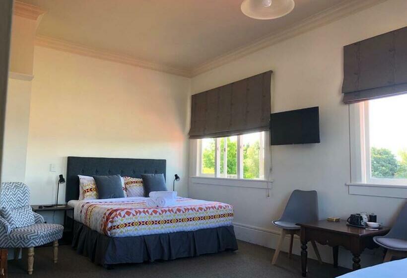 带大床的标准间, Penmarric House Self Check In