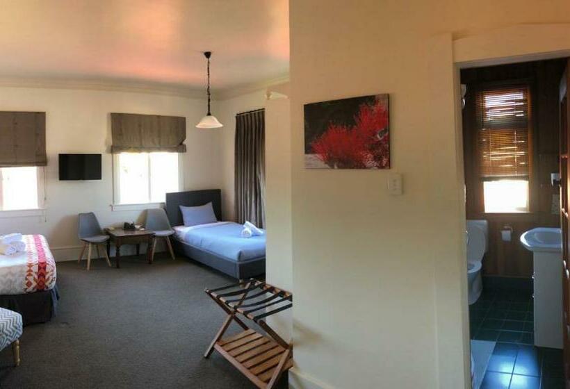 带大床的标准间, Penmarric House Self Check In