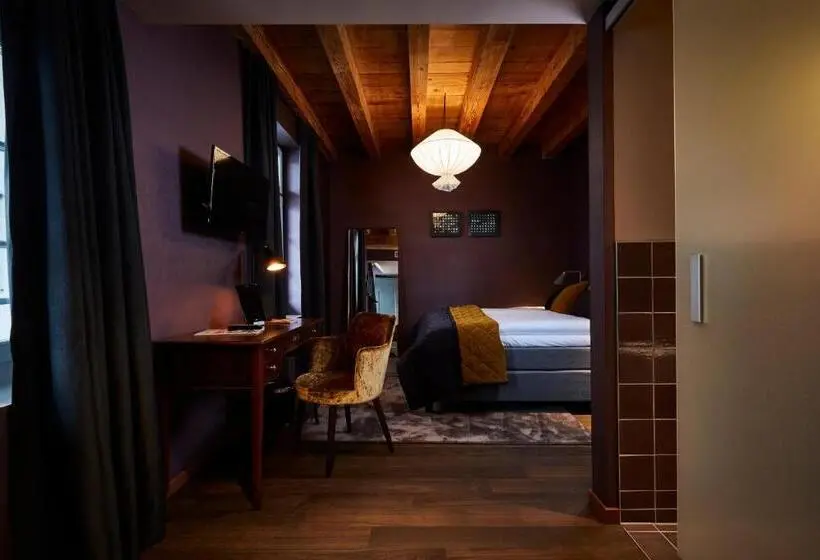 スタンダードルーム, Boutique Hotel Spedition A Member Of Design Hotels