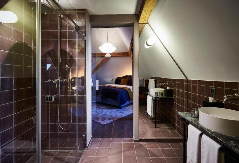 جناح جونيور, Boutique Hotel Spedition A Member Of Design Hotels