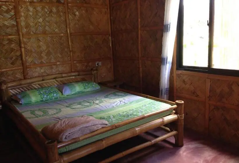 Talo 1 Makuuhuone, Calayo Beach Resort
