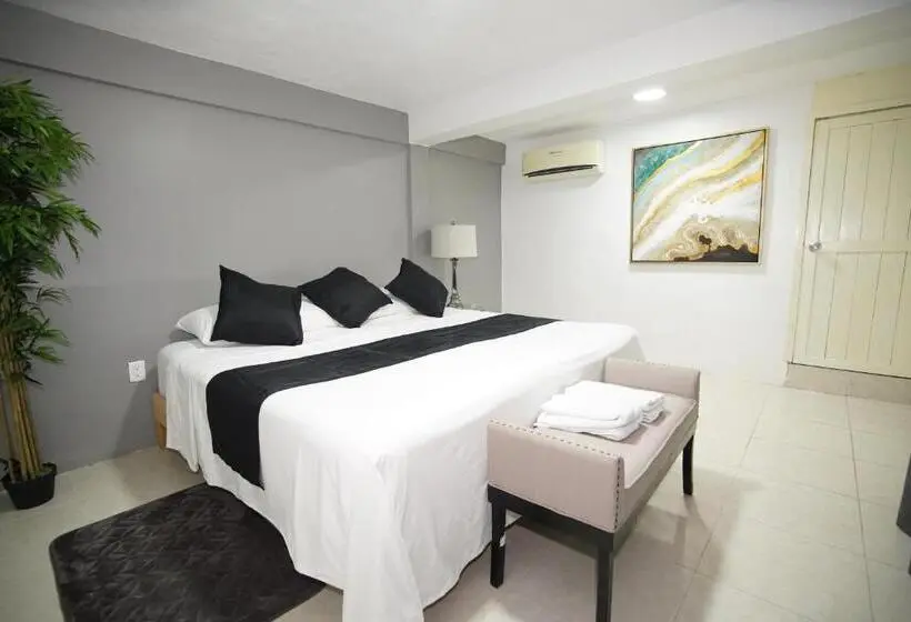 اتاق استاندارد با تخت بزرگ, Downtown Hostel Chetumal