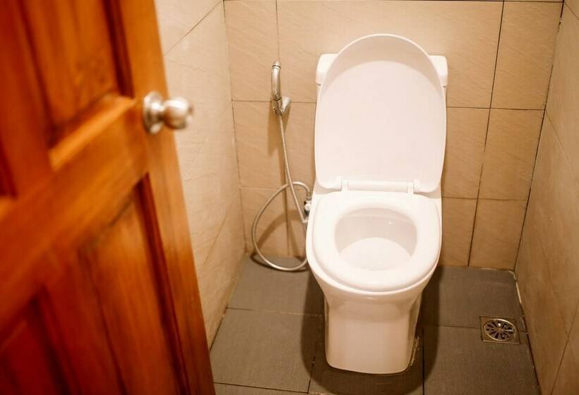 سرير فى غرفة مشتركه, Hostel Avenue