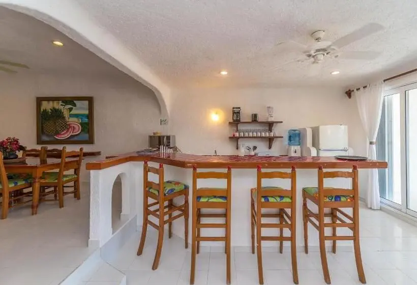 ３ベッドルームアパートメント, Del Sol Beachfront