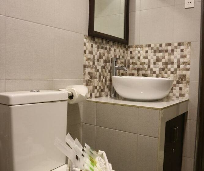 اتاق لوکس, Emerald Boutique