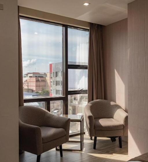 اتاق پرمیوم, Ironwood