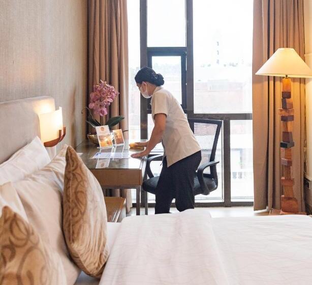 اتاق پرمیوم, Ironwood