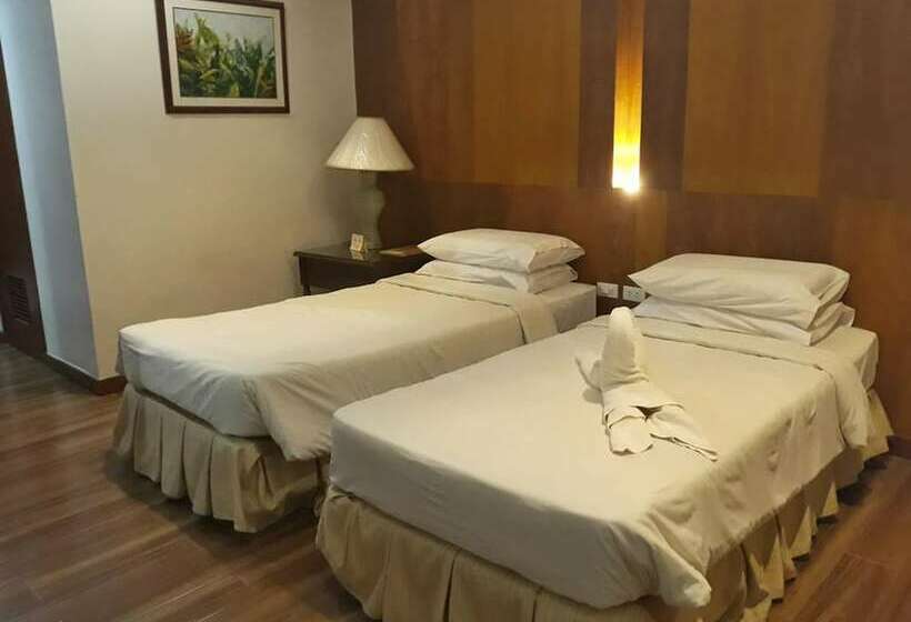 اتاق سوپریور, La Fiesta