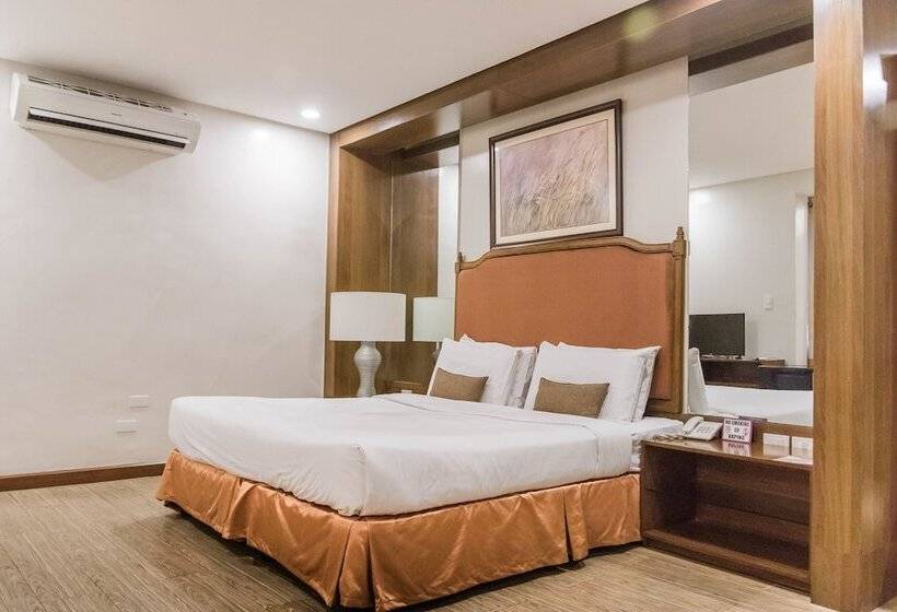 سوییت اجرایی, La Fiesta