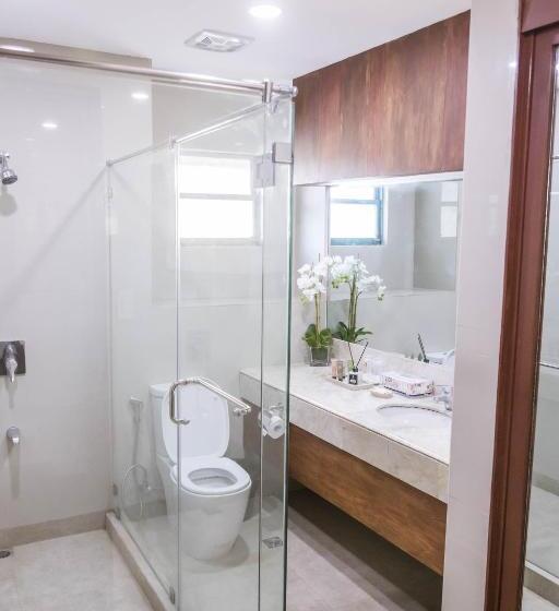 سوییت, La Fiesta