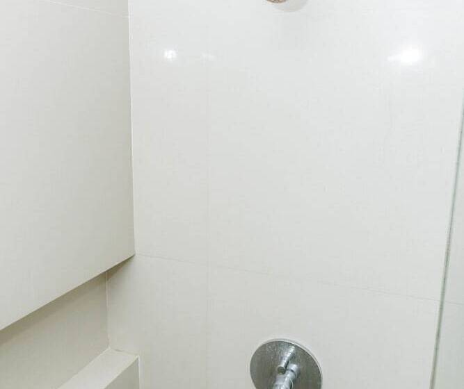 اتاق استاندارد, La Fiesta