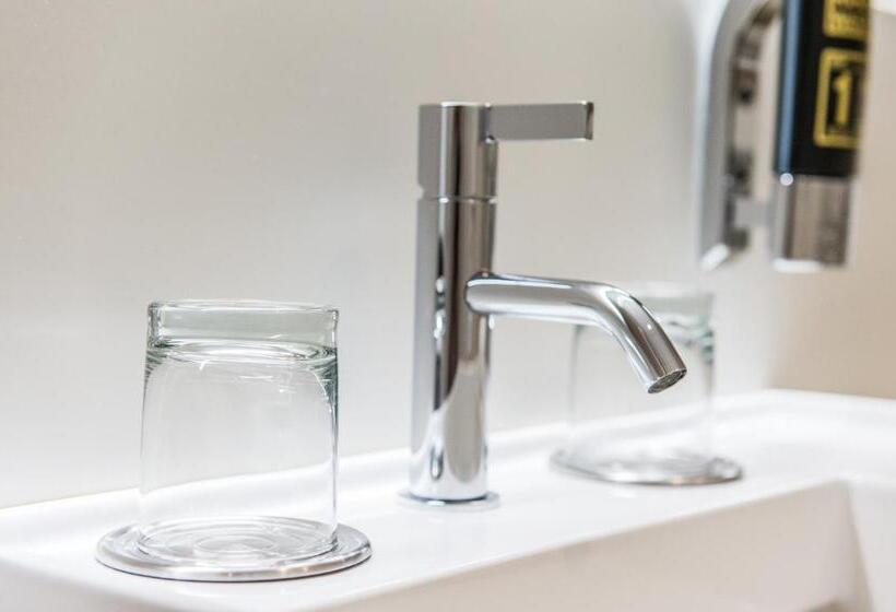 Superior Værelse, My Way Zürich Wallisellen