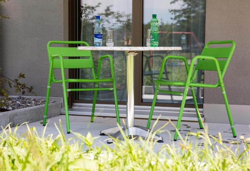 סוויטה עם טרסה, Schäfli Siebnen