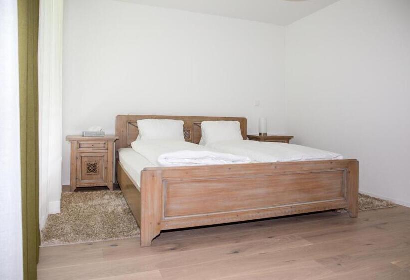 סוויטה עם טרסה, Schäfli Siebnen