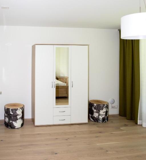 סוויטה עם טרסה, Schäfli Siebnen