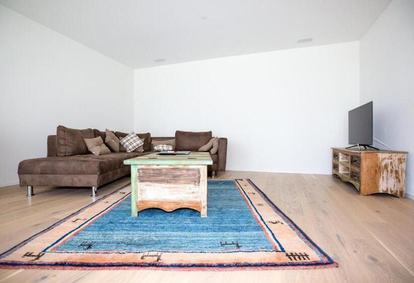 סוויטה עם טרסה, Schäfli Siebnen