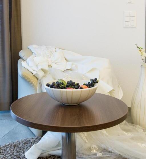 חדר קומפורט, Schäfli Siebnen