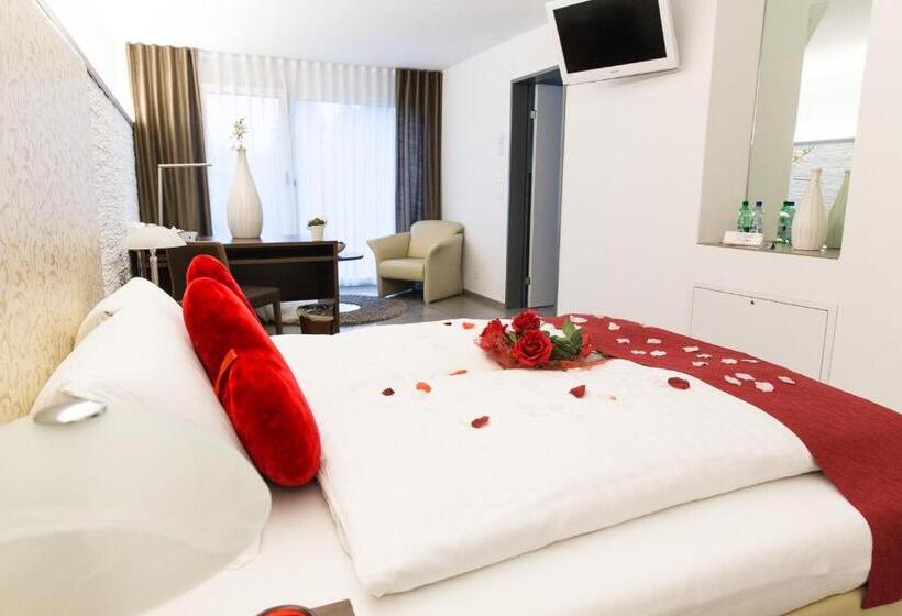 חדר קומפורט, Schäfli Siebnen