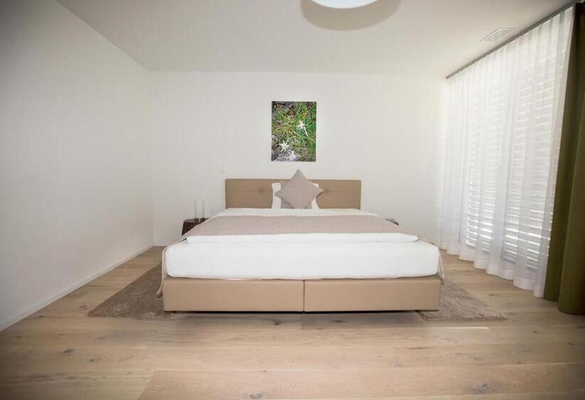 סוויטה עם טרסה, Schäfli Siebnen