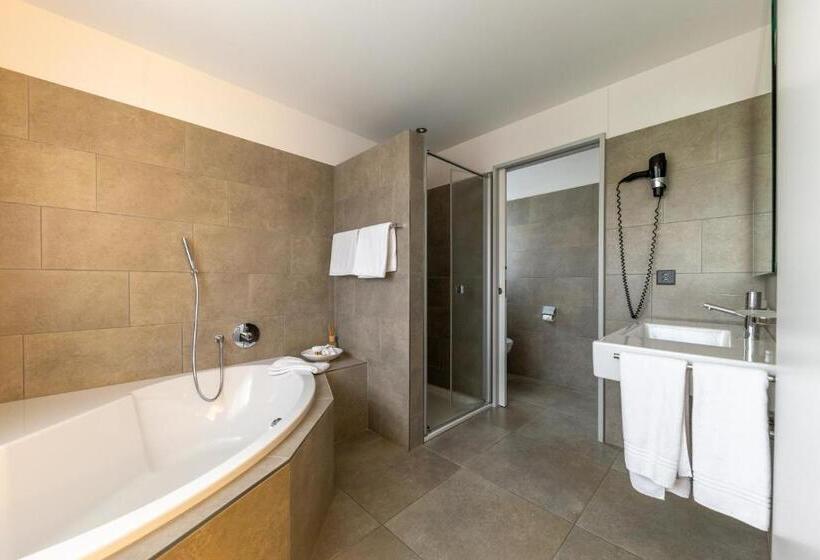 חדר קומפורט, Schäfli Siebnen